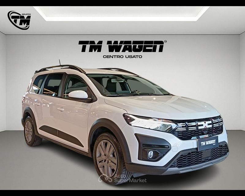 Usata Dacia Jogger Comfort 110 CV (80 kW) 2023 Bianco Monovolume