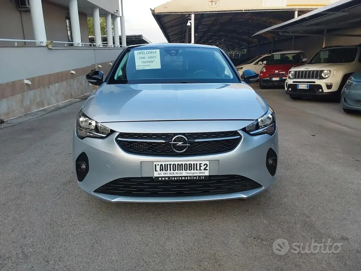 Usata Opel Corsa Edition 102 CV (75 kW) 2022 Grigio Utilitaria