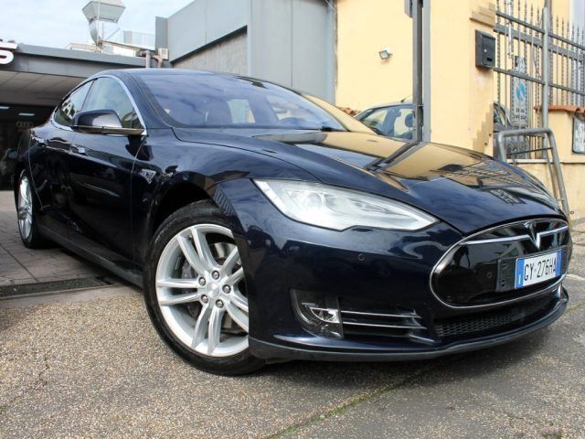 Blu/azzurro Usata 2014 Tesla Model S Due volumi | 22.900 € (Molto cara) - Immagine 1/4