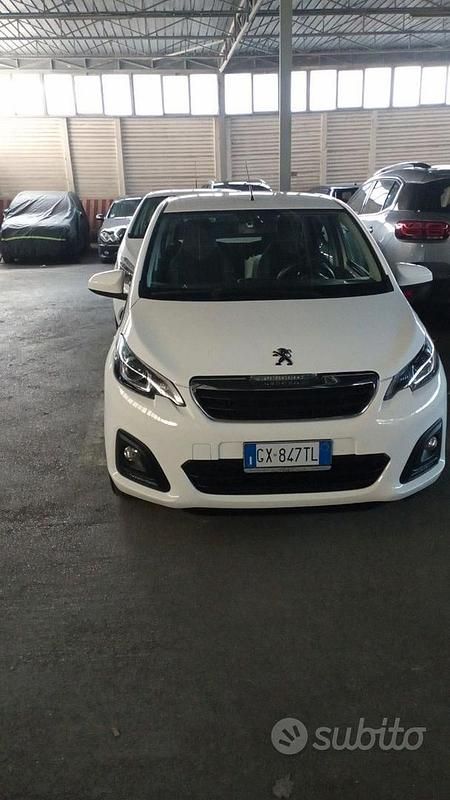 Bianco Usata 2018 Peugeot 108 Due volumi | 8500 € (Buon prezzo) - Immagine 1/4