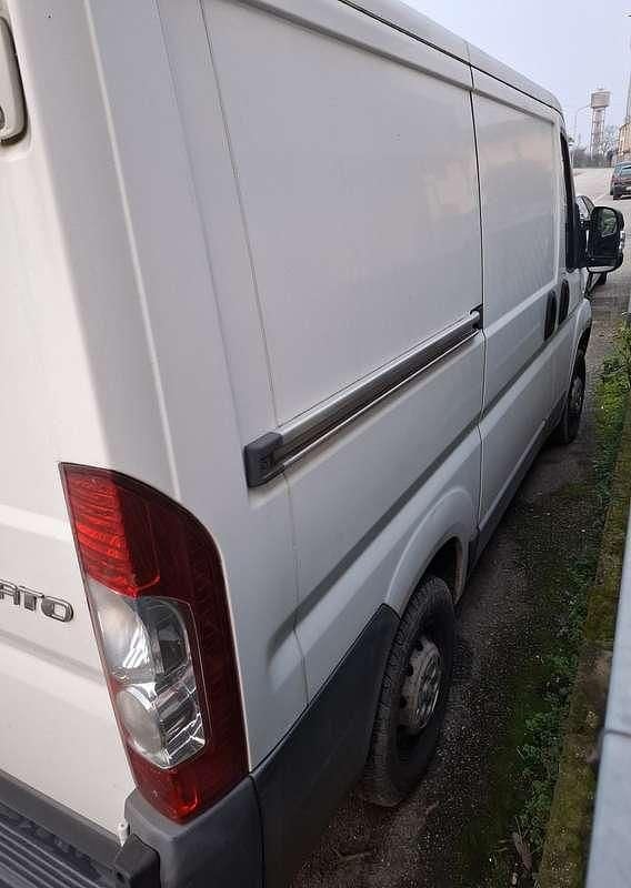 Usata Fiat Ducato 101 CV (74 kW) 2011 Bianco Furgone