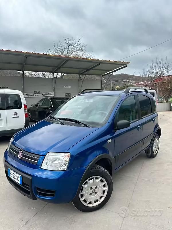 Usata Fiat Panda 4x4 2009 Blu Utilitaria