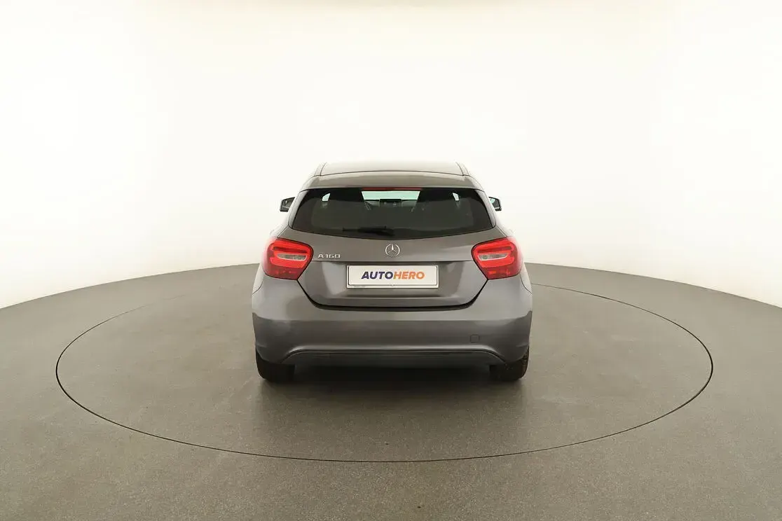 Usata Mercedes A160 Business 102 CV (75 kW) 2017 Grigio Utilitaria