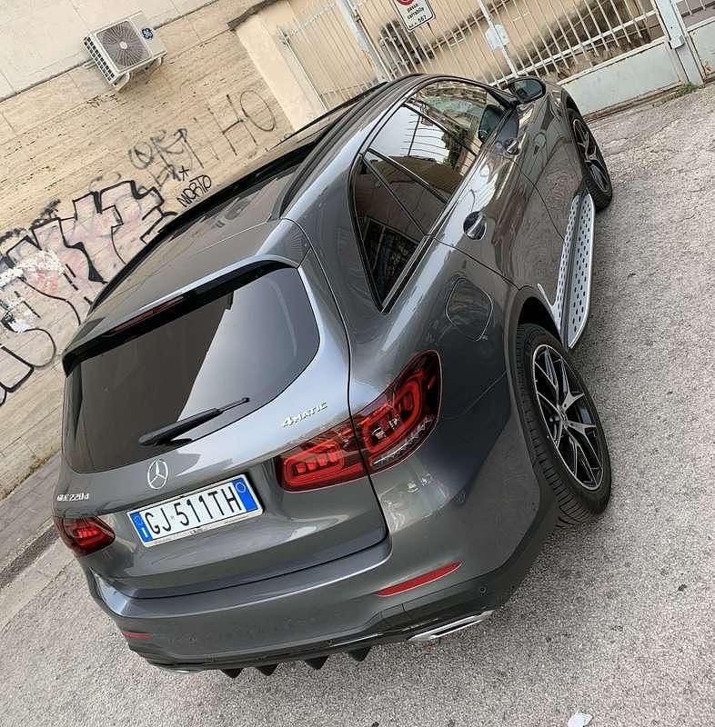 Usata Mercedes GLC220 Premium Plus 194 CV (142 kW) 2022 Grigio SUV