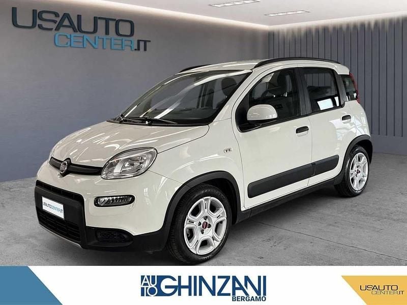 Begagnad Fiat Panda City Life 70 HK (51 kW) 2023 Halvkombi