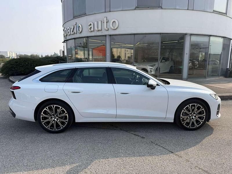Usata Audi A6 Ambiente 204 CV (150 kW) 2025 Bianco Station wagon