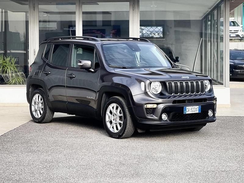 Usata Jeep Renegade 120 CV (88 kW) 2024 Grigio SUV