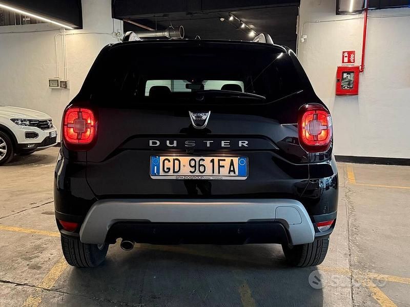 Usata Dacia Duster Prestige 101 CV (74 kW) 2021 Nero SUV