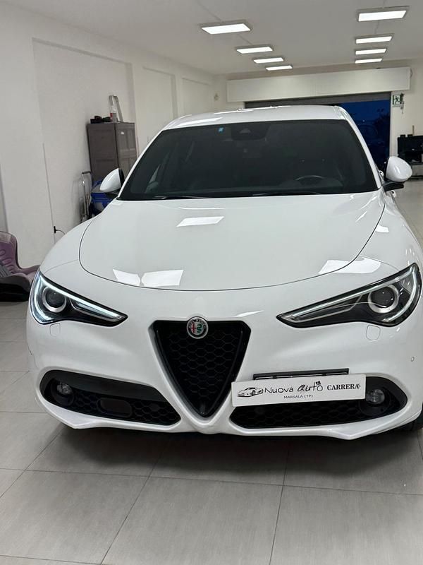 Usata Alfa Romeo Stelvio Veloce 210 CV (154 kW) 2022 Bianco SUV