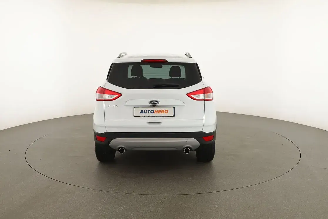 Usata Ford Kuga Titanium 150 CV (110 kW) 2016 Bianco SUV