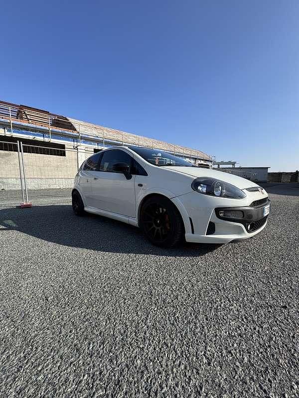 Usata Abarth Punto Evo 163 CV (119 kW) 2011 Utilitaria