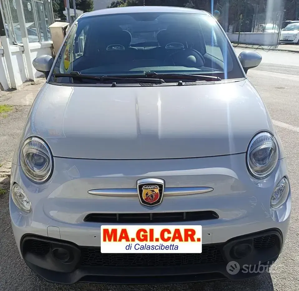 Usata Abarth 595 135 CV (99 kW) 2020 Grigio Berlina