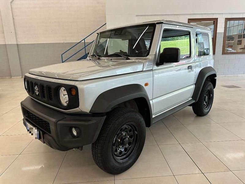 Usata Suzuki Jimny 102 CV (75 kW) 2022 Argento SUV