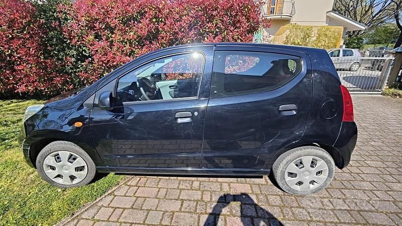 Usata Suzuki Alto 68 CV (50 kW) 2010 Nero Utilitaria