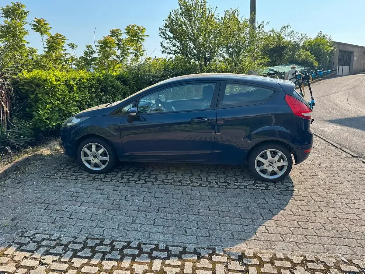 Usata Ford Fiesta 96 CV (70 kW) 2010 Utilitaria