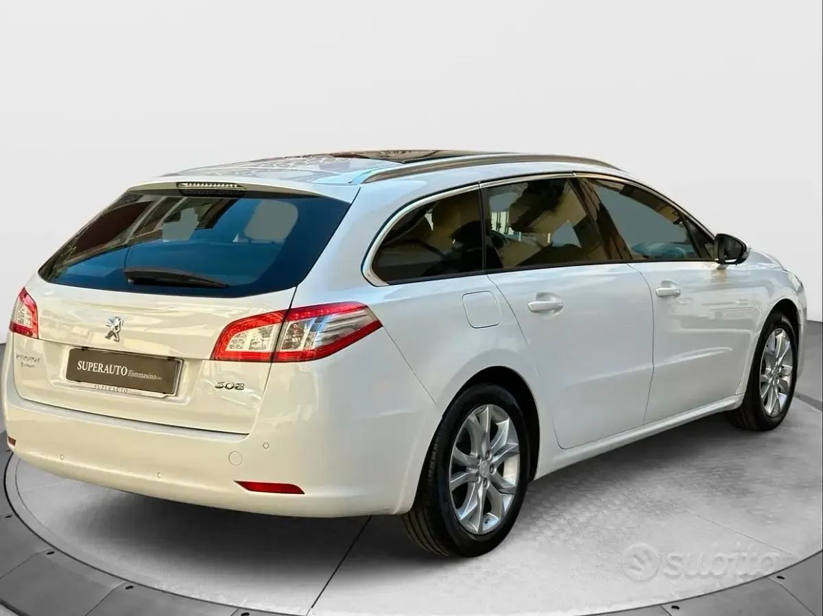Usata Peugeot 508 120 CV (88 kW) 2016 Bianco Station wagon