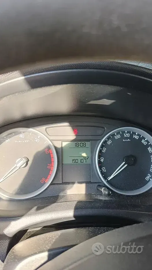 Usata Skoda Fabia 75 CV (55 kW) 2008 Grigio Station wagon
