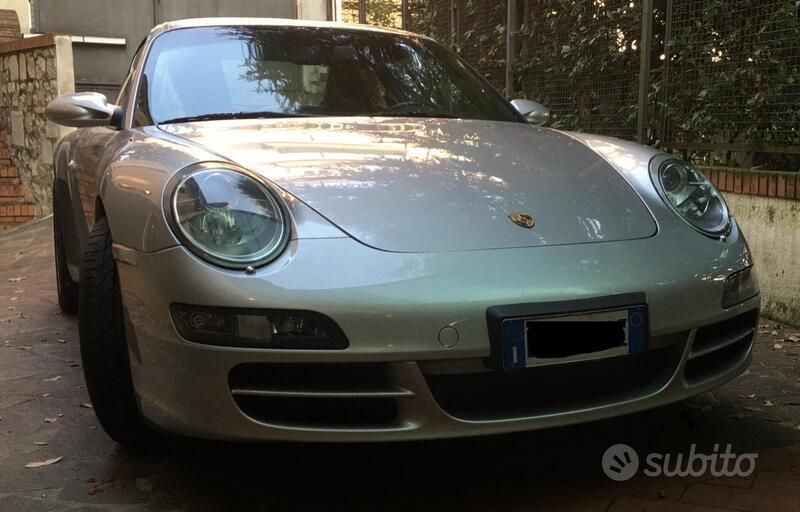 Usata Porsche 911 2004 Grigio Coupé