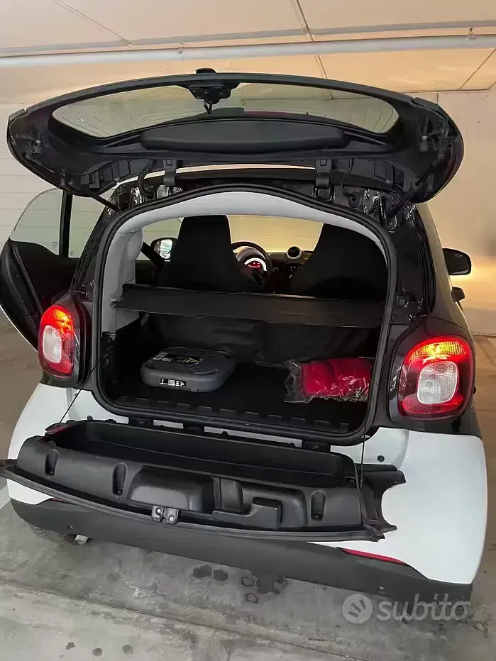 Usata Smart ForTwo Coupé 71 CV (52 kW) 2017 Coupé