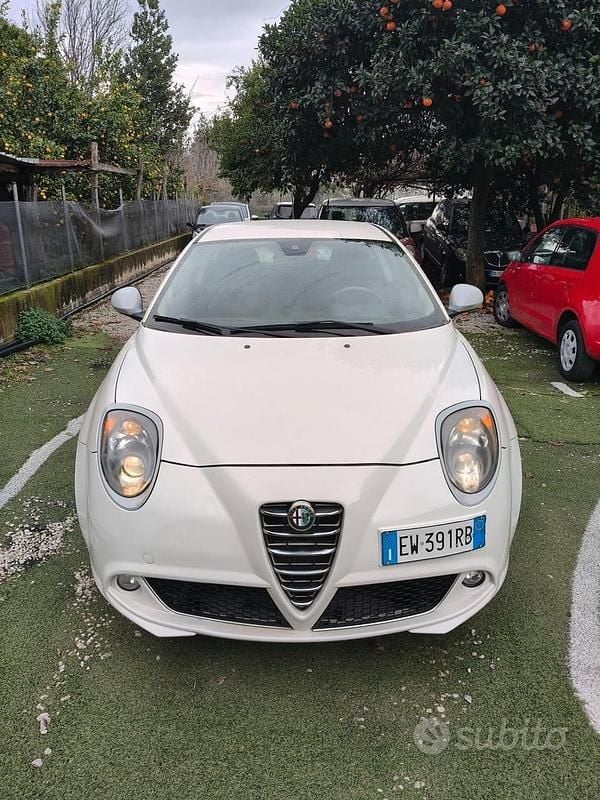 Usata Alfa Romeo MiTo 70 CV (51 kW) 2014 Bianco Utilitaria