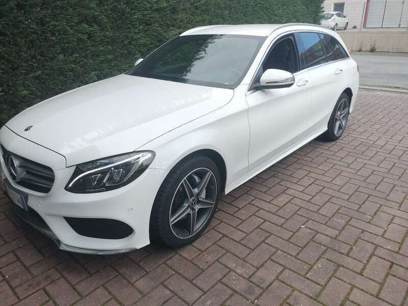 Usata 2018 Mercedes C200 Station wagon | 21.200 € (Cara) - Immagine 1/2