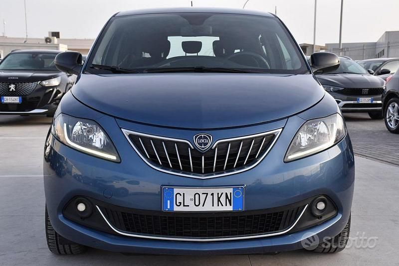 Usata Lancia Ypsilon S 69 CV (50 kW) 2022 Blu Utilitaria