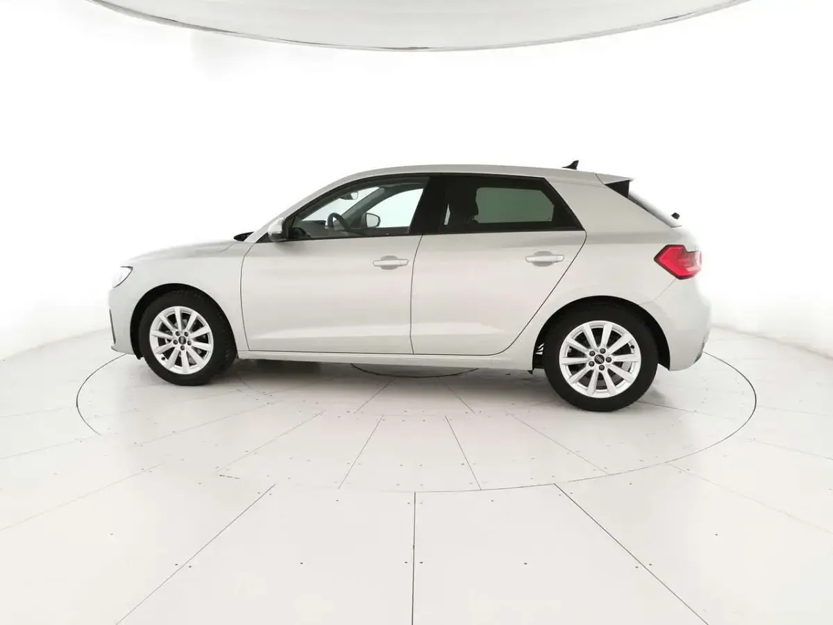 Usata Audi A1 Sportback 95 CV (69 kW) 2025 Bianco Utilitaria