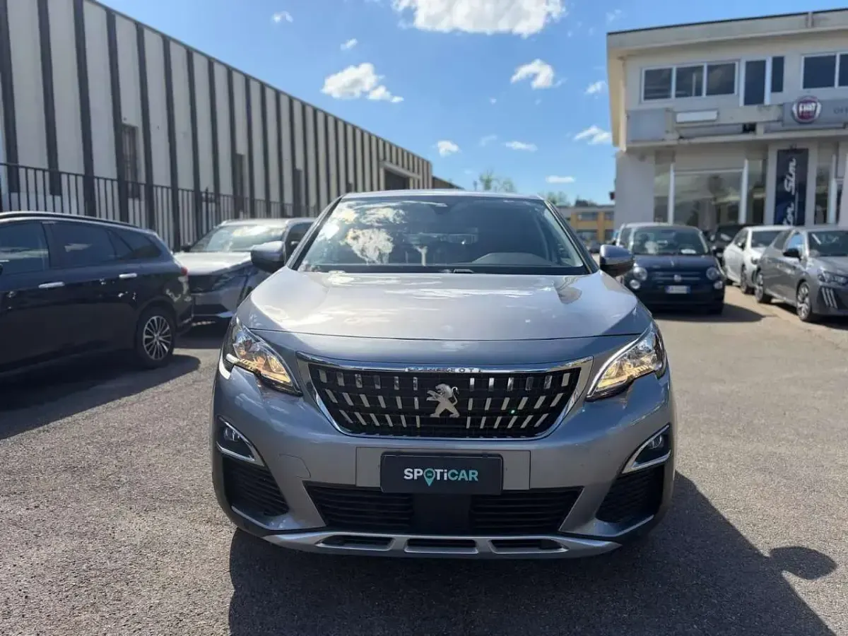 Usata Peugeot 3008 Allure 131 CV (96 kW) 2020 Grigio SUV