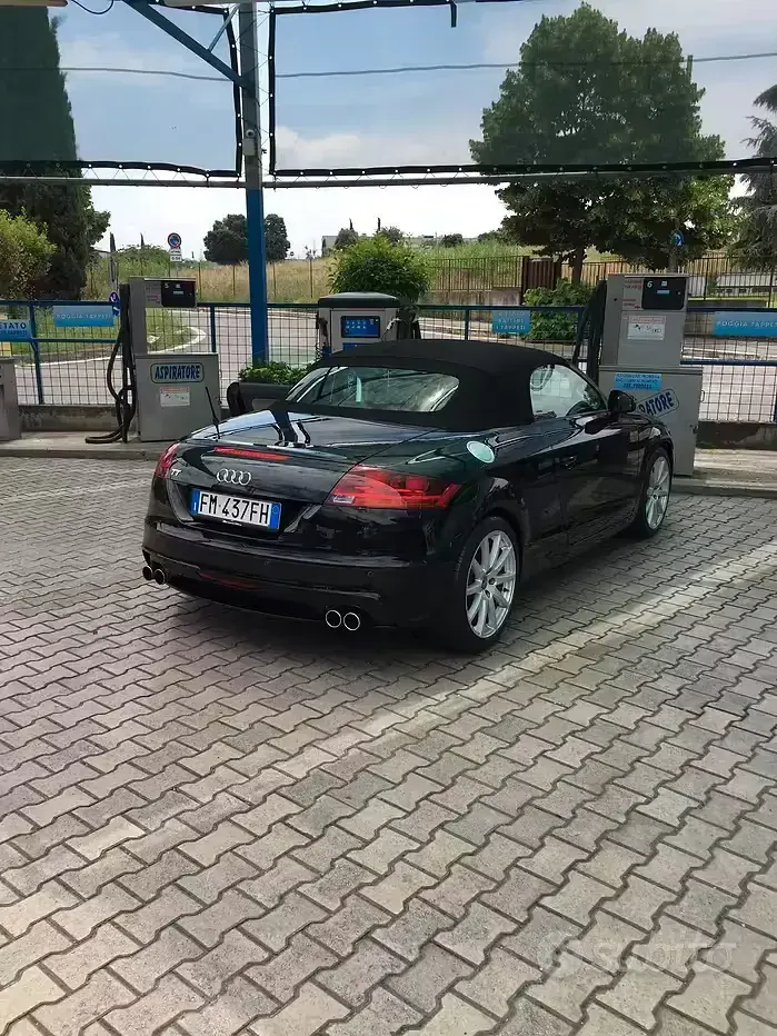 Usata Audi TT Roadster 95 CV (69 kW) 2017 Nero Cabrio