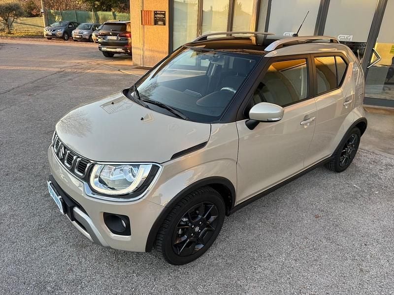 Usata Suzuki Ignis 82 CV (60 kW) 2022 Verde SUV