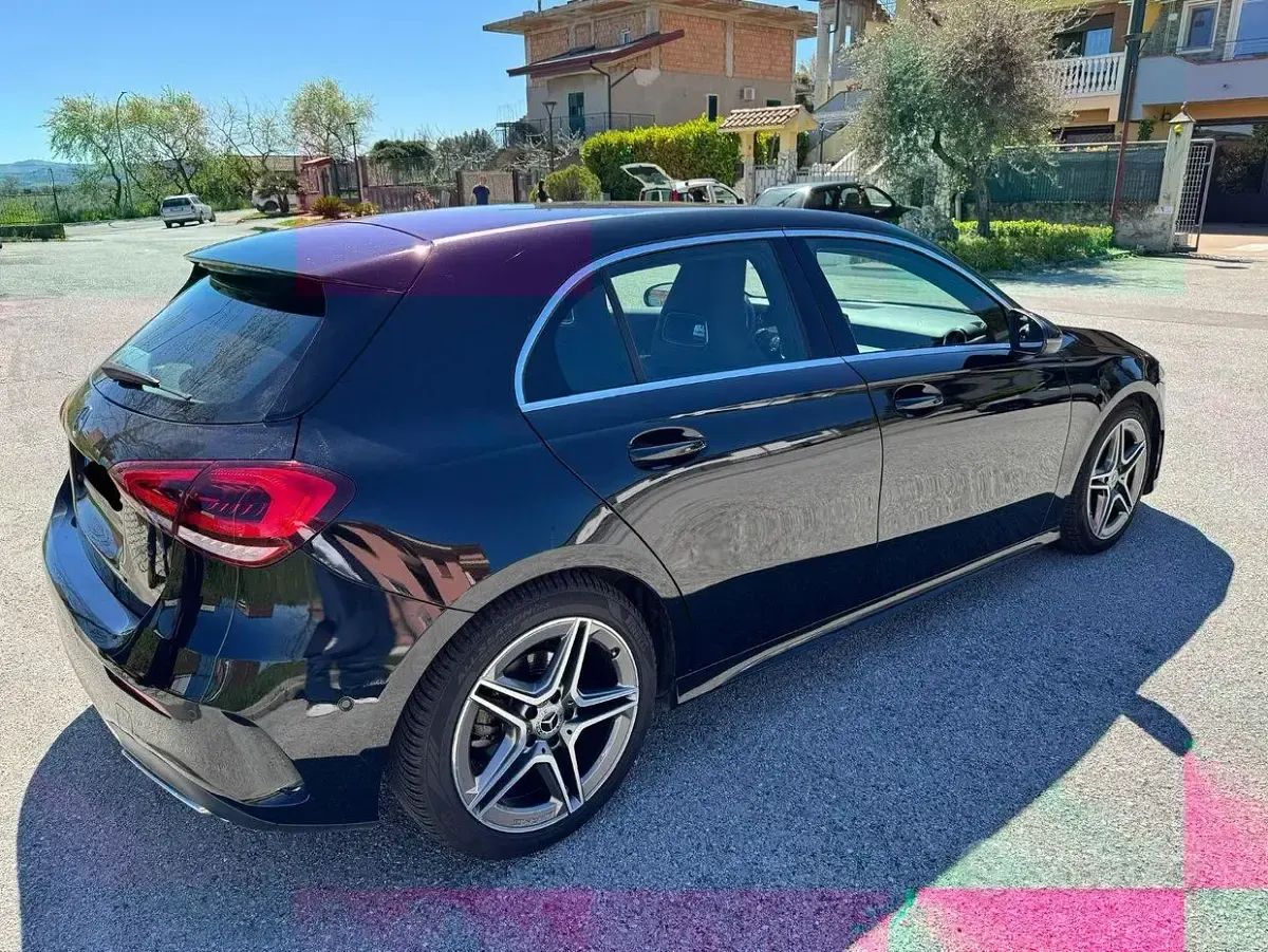 Usata Mercedes A200 AMG line 150 CV (110 kW) 2020 Nero Berlina