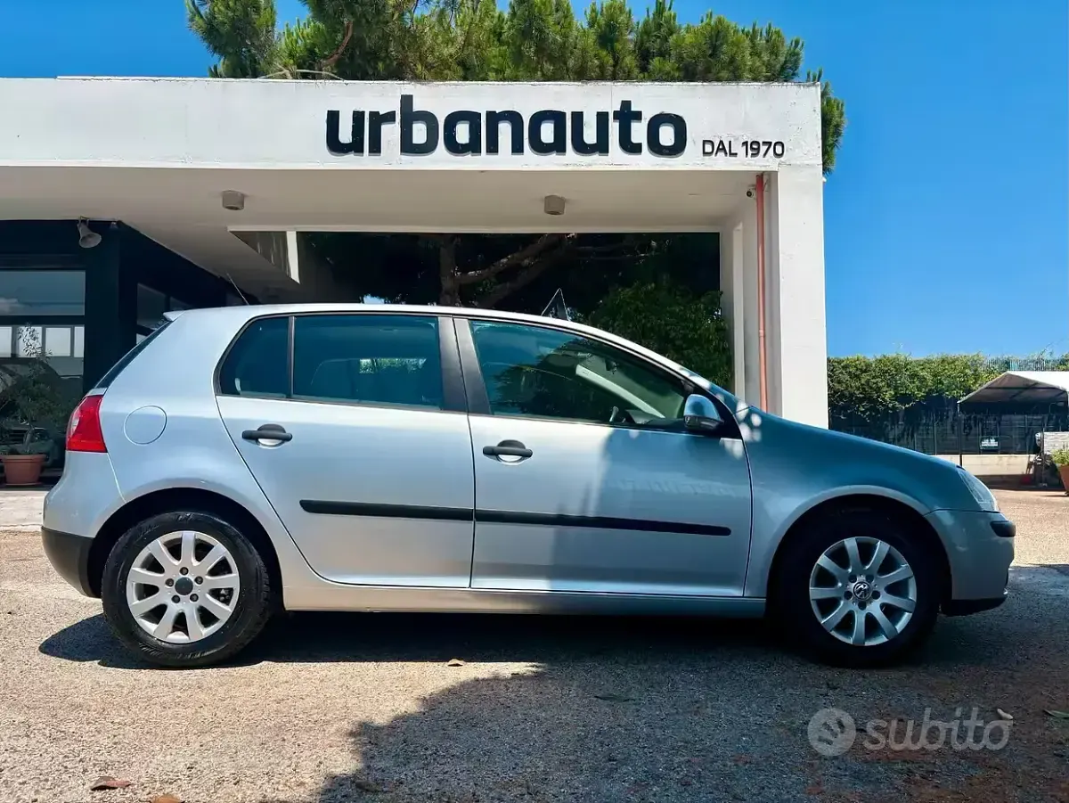 Usata VW Golf V Comfortline 105 CV (77 kW) 2007 Grigio Berlina