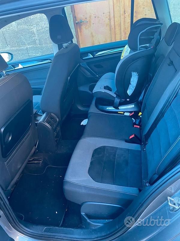 Grigio Usata 2015 VW Golf Sportsvan Monovolume | 11.500 € - Immagine 1/4