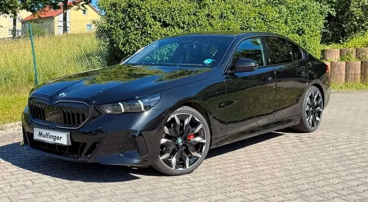 Usata BMW 540 M Sport 303 CV (222 kW) 2025 Nero Berlina