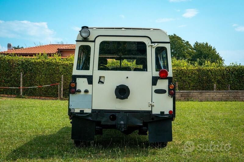 Usata Land Rover Defender 1983 SUV