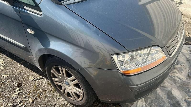 Usata Fiat Idea Emotion 90 CV (66 kW) 2006 Monovolume