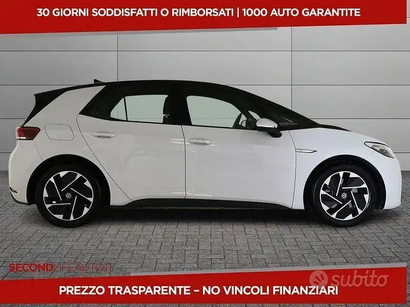 Usata VW ID.3 Pro Performance 69 kW (95 CV) 2023 Bianco Utilitaria