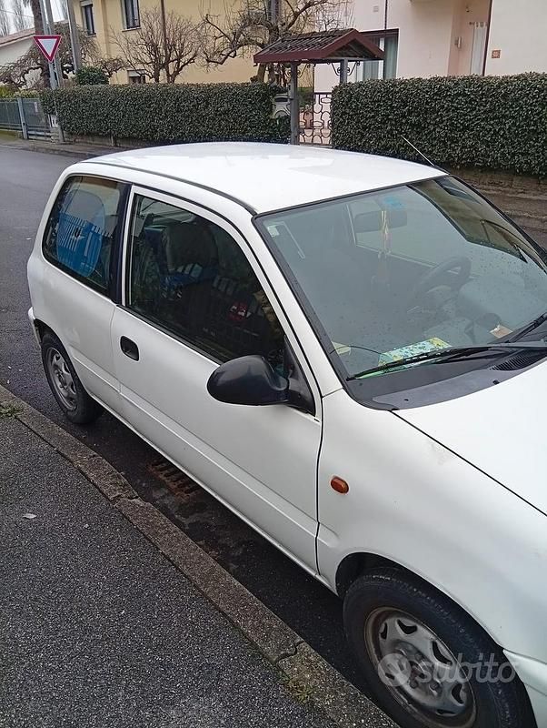 Usata Suzuki Alto 2000 Bianco Utilitaria