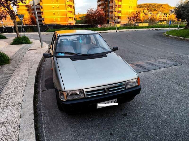 Usata 1991 Fiat Uno Due volumi | 3000 € - Immagine 1/4