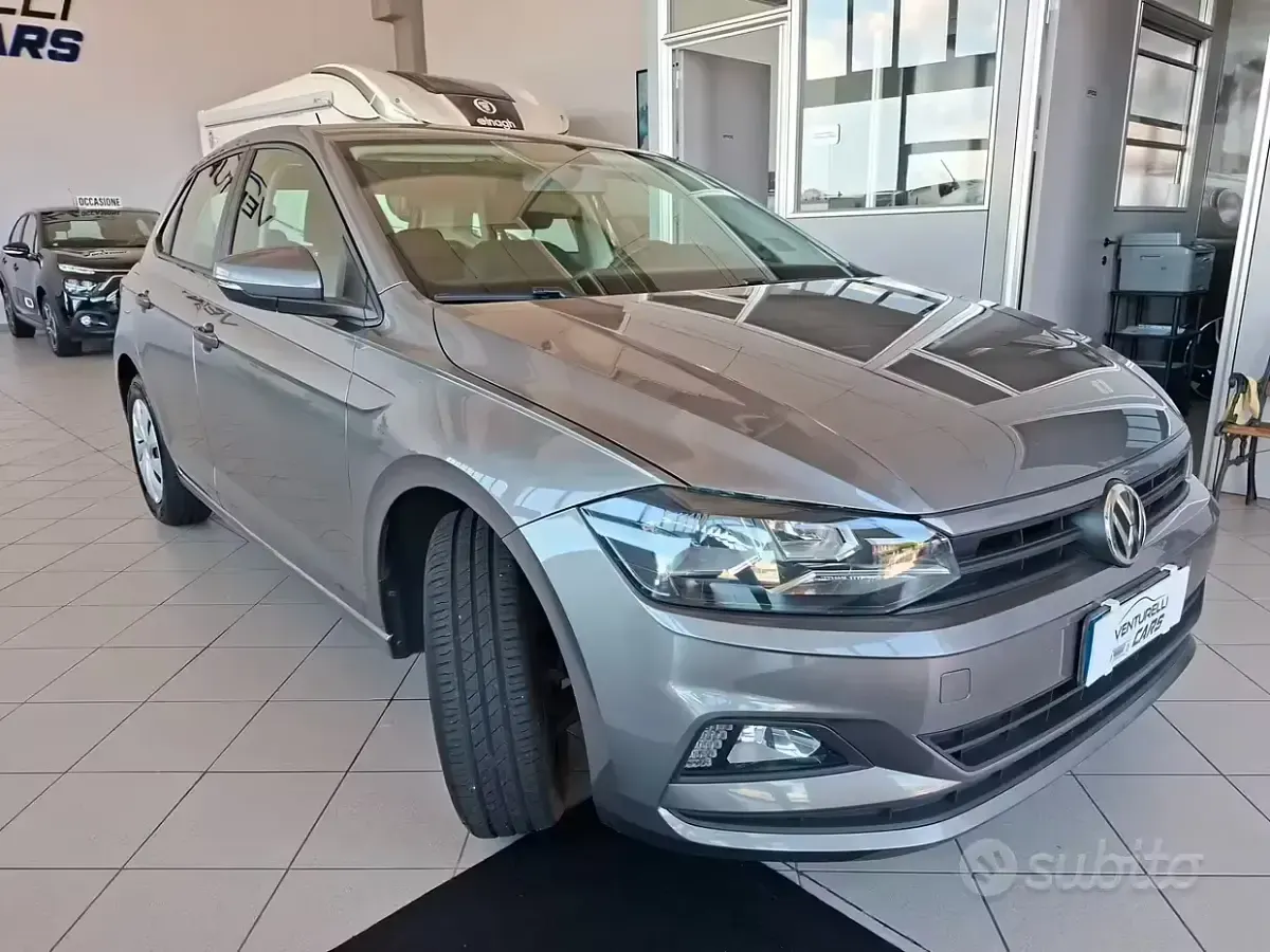 Usata VW Polo Comfortline 80 CV (58 kW) 2019 Grigio Utilitaria