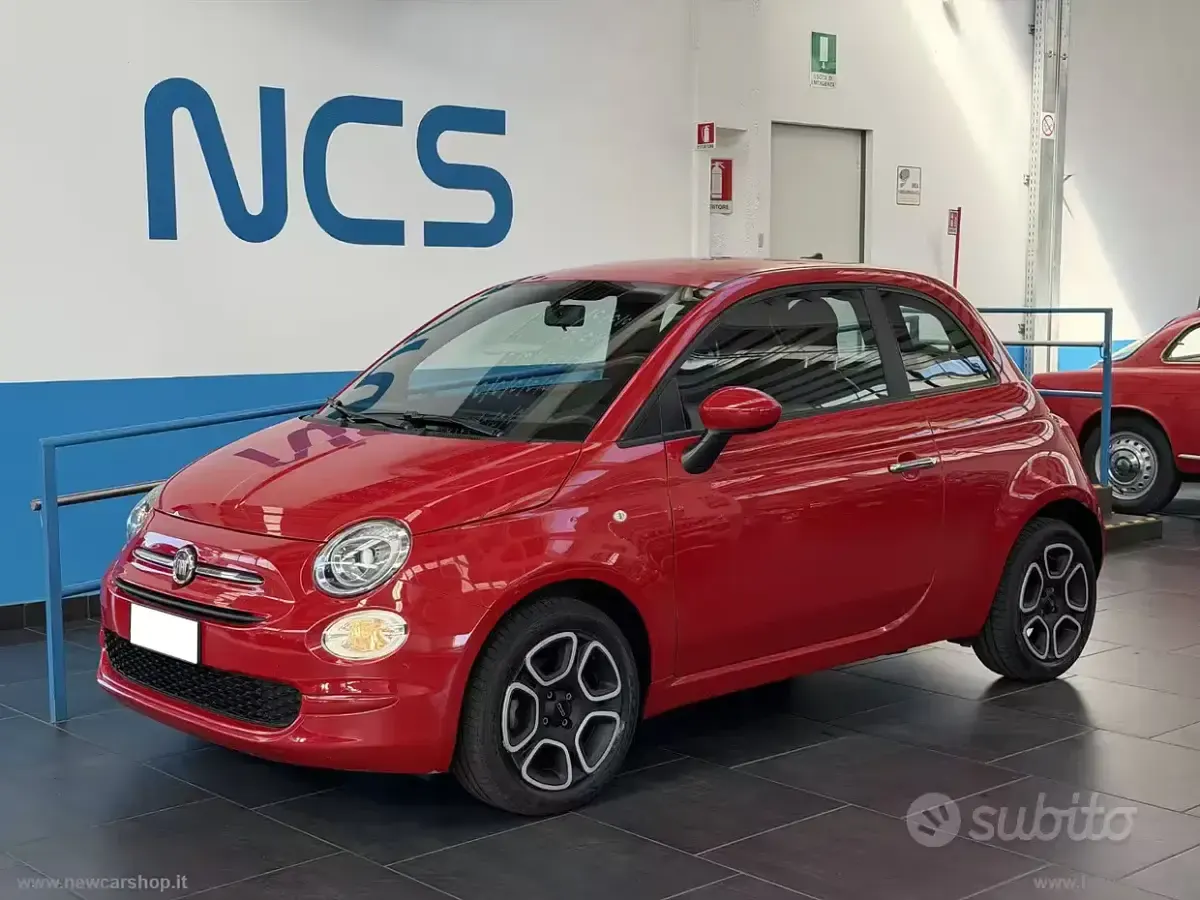 Usata Fiat 500 Club 70 CV (51 kW) 2023 Rosso Utilitaria