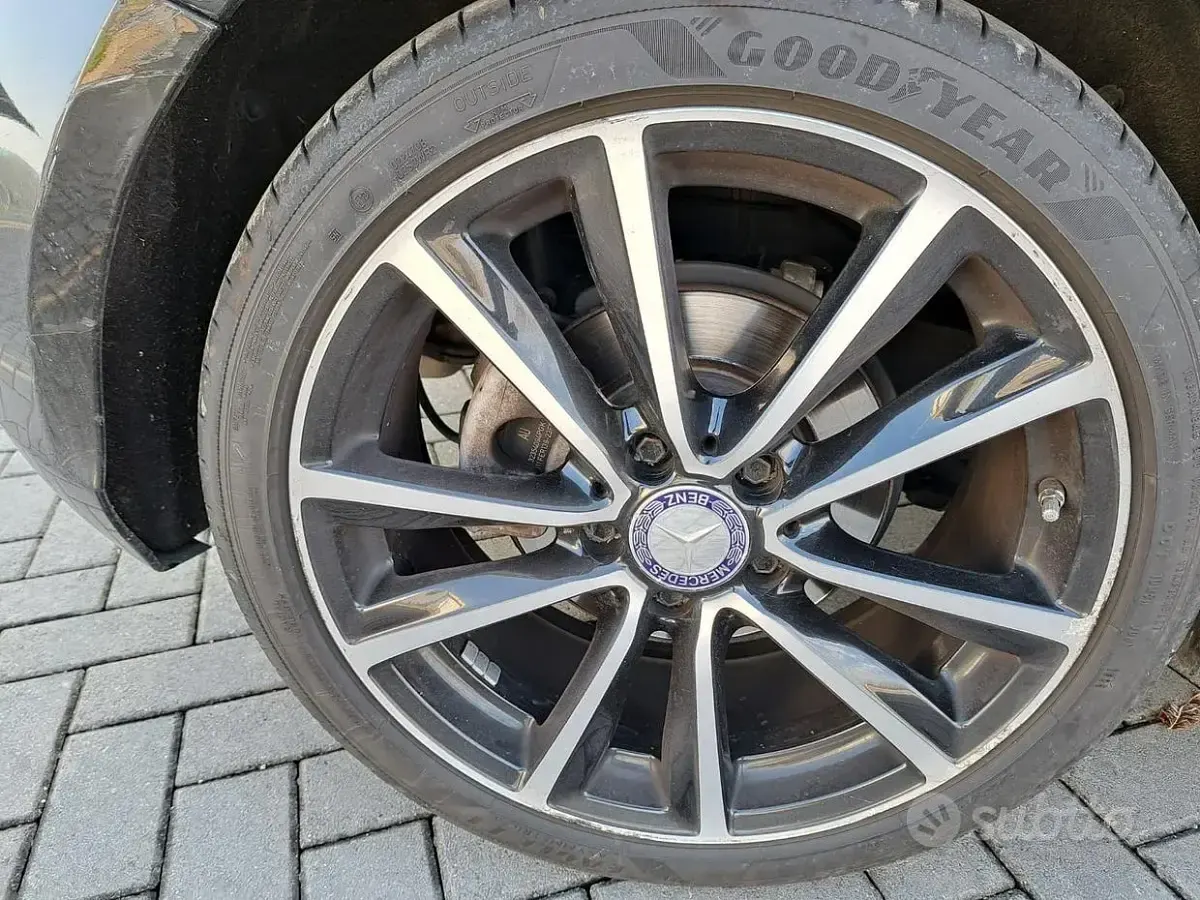 Usata Mercedes A180 2014 Nero Utilitaria