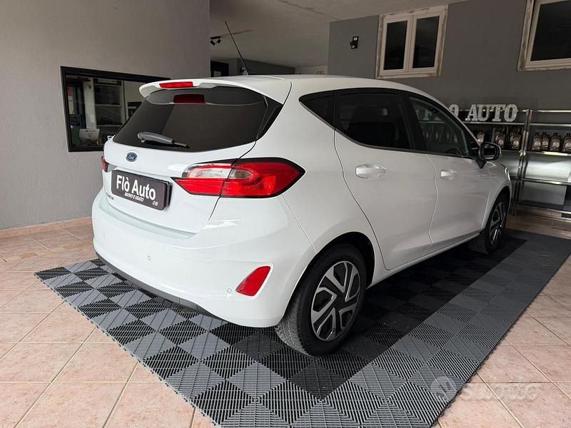 Usata Ford Fiesta Titanium 75 CV (55 kW) 2022 Bianco Utilitaria