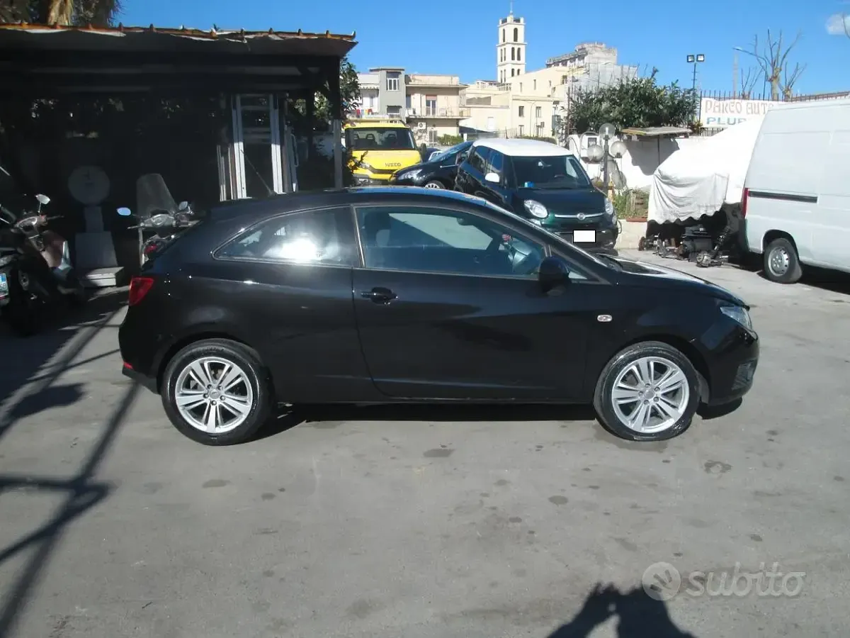 Usata Seat Ibiza Reference 80 CV (58 kW) 2009 Nero Utilitaria