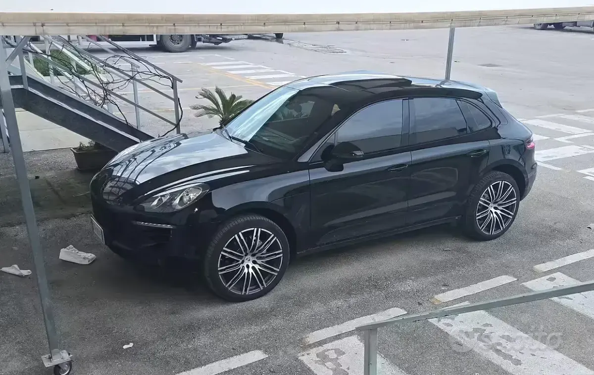 Usata Porsche Macan S 250 CV (183 kW) 2015 Nero SUV