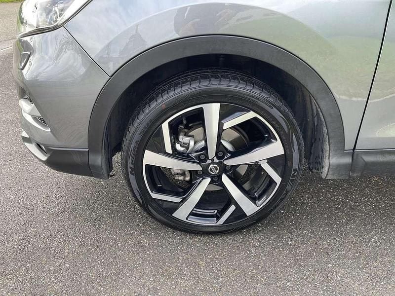 Gebraucht Nissan Qashqai Tekna 150 PS (110 kW) 2019 Grau SUV
