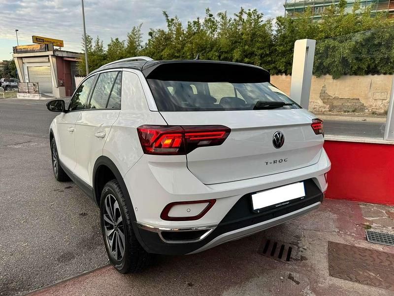 Usata VW T-Roc Style 150 CV (110 kW) 2024 Bianco SUV