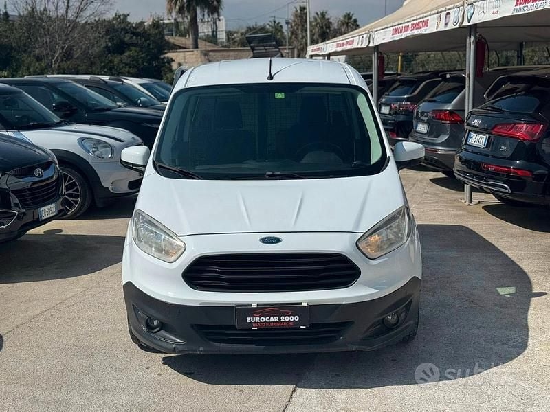 Usata Ford Transit Connect 119 CV (87 kW) 2017 Bianco Monovolume