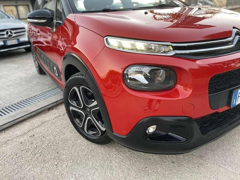 Usata Citroën C3 Shine 75 CV (55 kW) 2018 Arancione Berlina