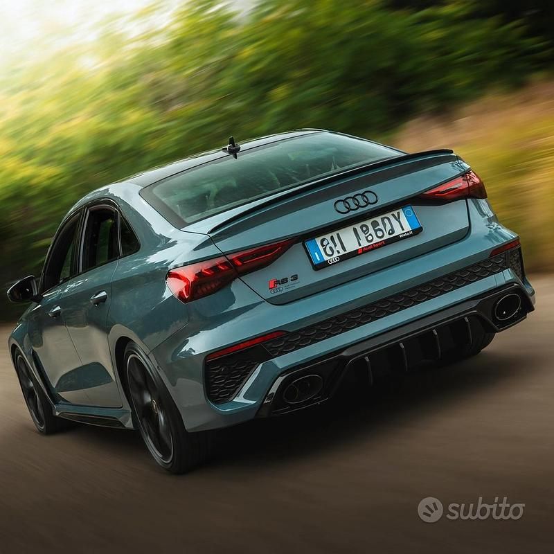 Usata 2024 Audi RS3 Ambiente Tre volumi | 57.500 € (Ottimo prezzo) - Immagine 1/4